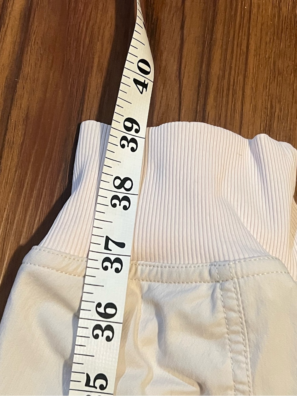 Lululemon Jogger Bottoms - Drawstring & Rib Cuff - Picture 2 of 4